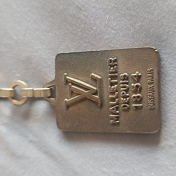 Louis Vuitton Brass Rose Gold Silver Voulez Voyage Keychain Bag Charm - Picture 4 of 8